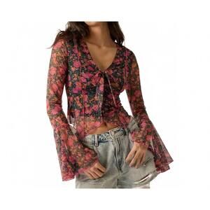 NEW PROMESA floral mesh v-neck bell-sleeve blouse in purple